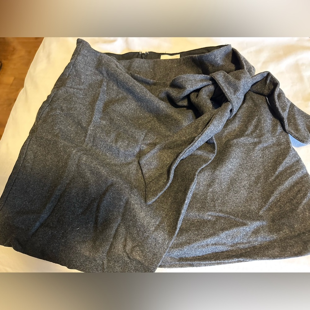 Aritzia Wilfred Faux-tie Grey wool Wrap skirt, 4